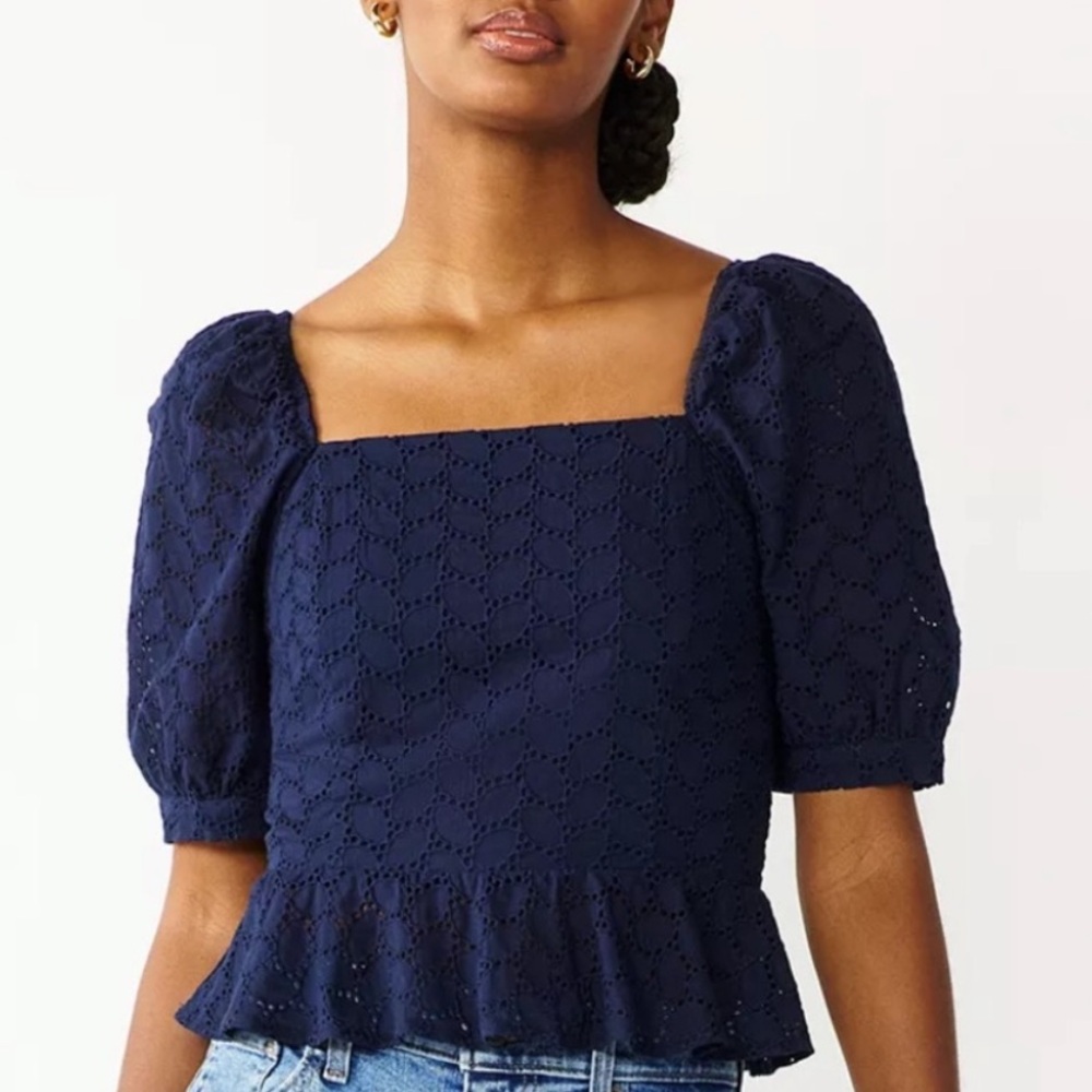 Draper James RSVP navy puff sleeve eyelet blouse